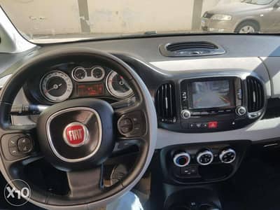 Fiat 500L 2014 clean carfax no accidents