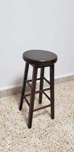 Studio Wood Stool With Rotating Head 0