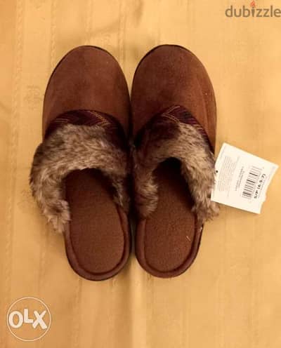 Walmart isotoner Slippers Pantoufles