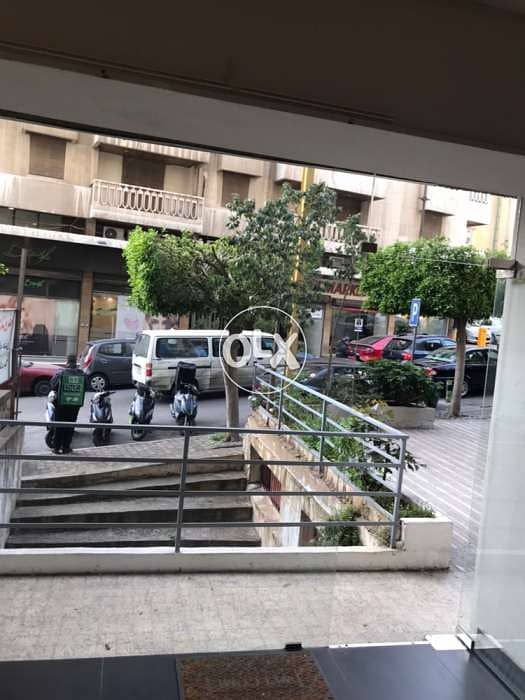 shop for rent in achrafieh 2