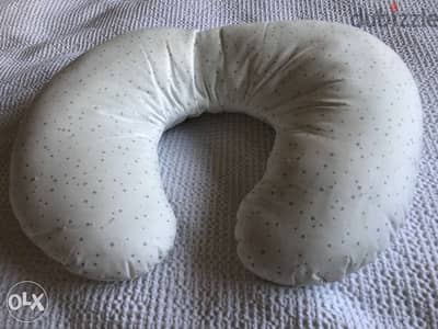 Breast feeding cushion