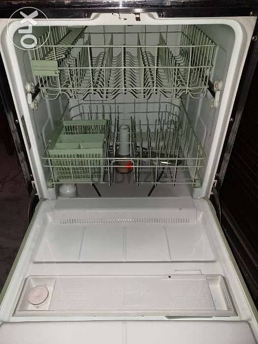 General Electric dishwasher 1