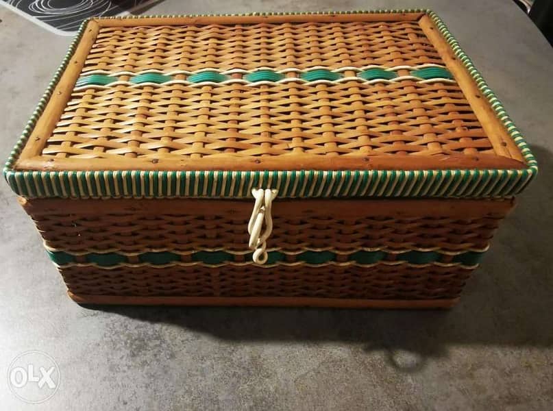 antique wicker sewing basket 1