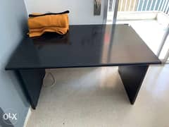 black desk 0