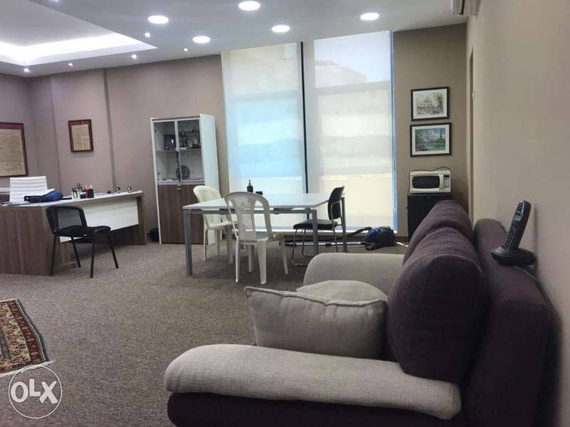 L06407-Office for Rent in Baabda at a very nice price - Cash 3