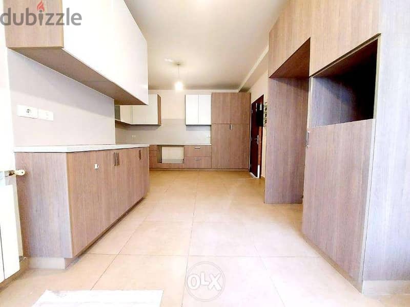 AR21-184 Apartment for rent in Beirut, Ain Mrayseh, 340m2, $2,333 cash 7