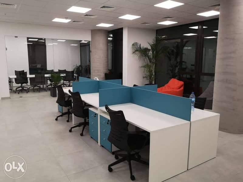 Unique open space designed office 4