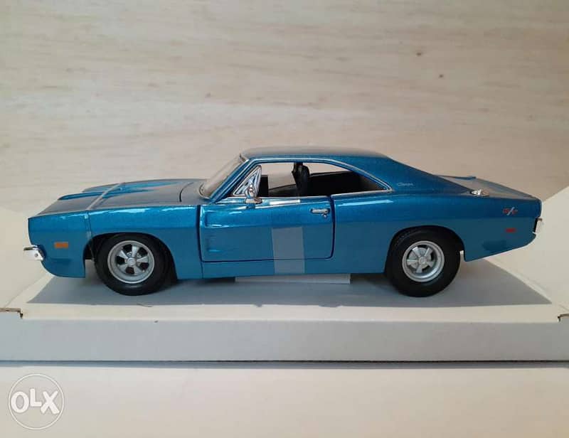 Charger 69 diecast car model 1:25. 2