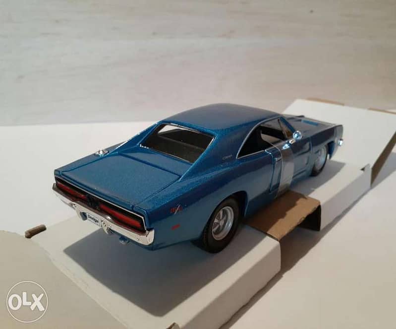 Charger 69 diecast car model 1:25. 5