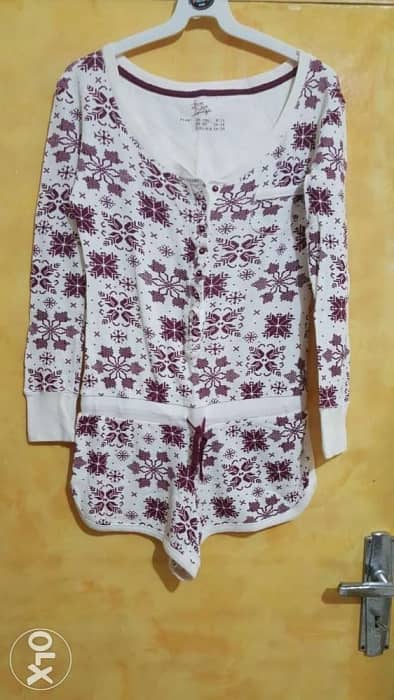 Christmas Pyjama playsuit 36 38 بيجاما اوفرول شورت