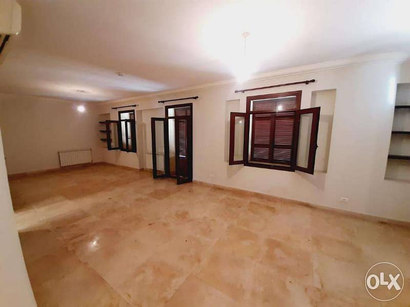 AH21-380 Vintage Apartment for rent in Ashrafieh, 310 m2, $2,666 cash 0