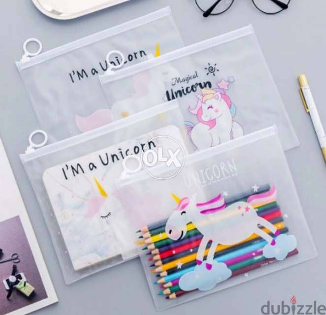 Cute Unicorns transparent pouch 0