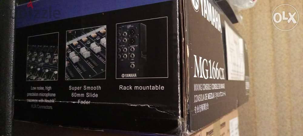 mixer yamaha original 12 channel not powered,new in box 1