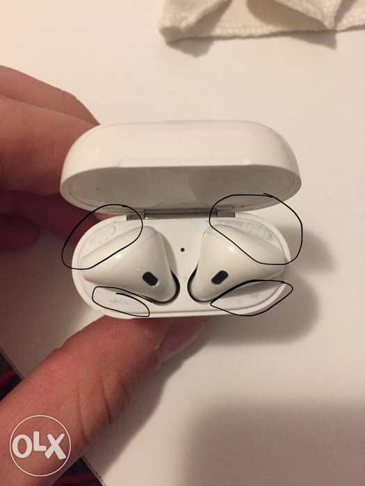 Airpods Cleaning 3