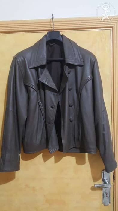 Faux leather jacket 42 44جاكيت جلد 2