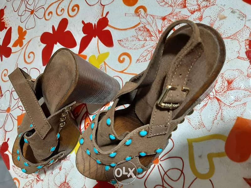 Shoes size 37 brown color 3