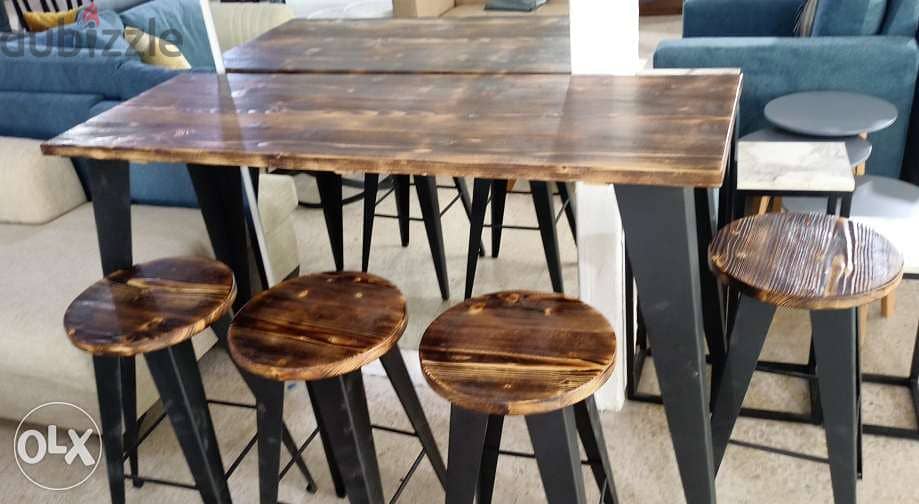 Wood Bar with 4 chairs بار خشب مع اربع كراسي 1