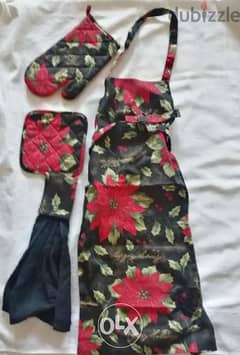 Christmas mittens and apron