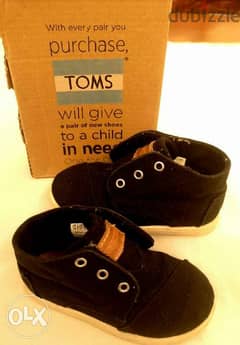 TOMS Original kids shoes size 23 / حذاء ولادي