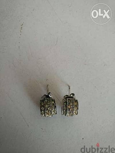 Stylish earrings - Not Negotiable