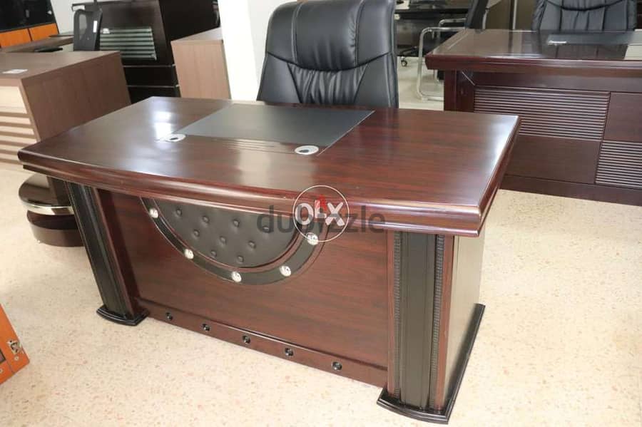 Office Desk مكتب بيرو خشب مع روتور وعلبة جواير ١٦٠ الى ٢٠٠ سنتم 5