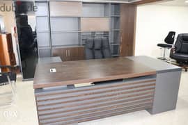 Big Office table 220 cm طاولة مكتب بيرو ٢٢٠ سنتم مع روتور وجوارير