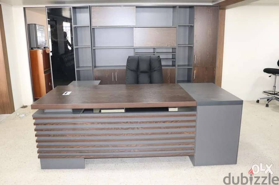Big Office table 220 cm طاولة مكتب بيرو ٢٢٠ سنتم مع روتور وجوارير 1