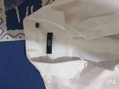 DC white shirt