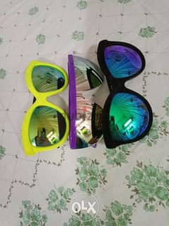 3 sunglasses for 200000l. l. 0