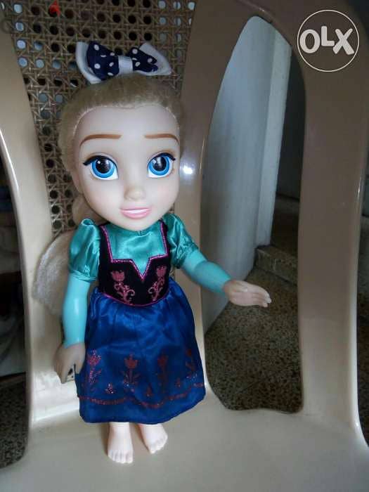QUEEN ELSA FROZEN Disney still good Baby 33 Cm Animator doll=14$ 0