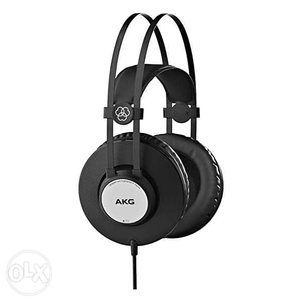 K72 closed-back studio headphones from AKG 0