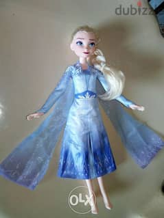 SINGING QUEEN ELSA FROZEN 2 machine doll French:"Into the unknown"=17$