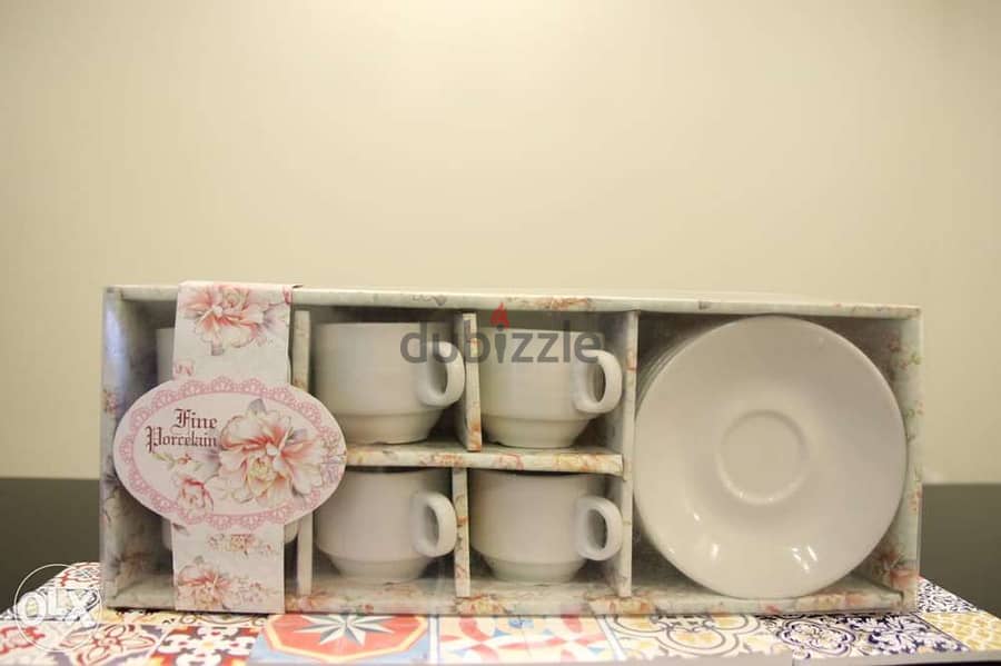 White Coffee Cups and Saucers’ Set of 6 نصف دزينة فناجين قهوة لون ابيض 0