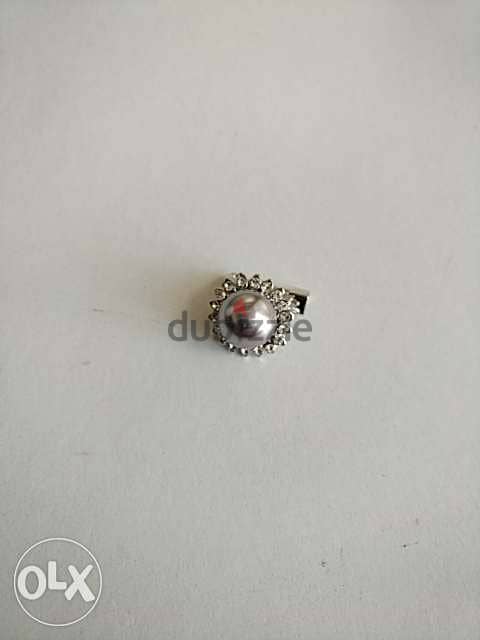 Strass brooch pearl - Not Negotiable 1