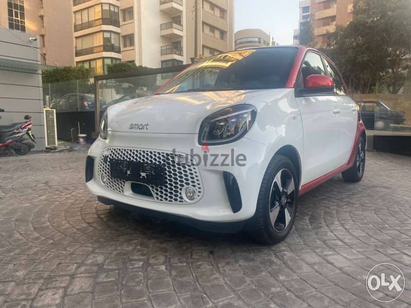 Smart ForFour forfour EQ EXCLUSIV/22KW/GJR/NAVI 2