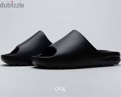 Black Yeezy Slide