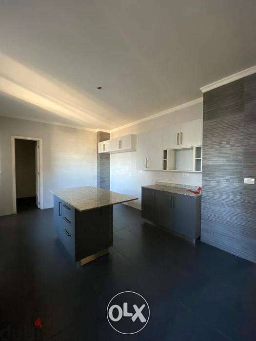 R935 Spacious Apartment for Rent in Koraytem 5