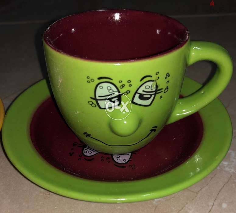 coffee set, 6 pieces, emojies cups, multiples colors, طقم فناجين صغير 3