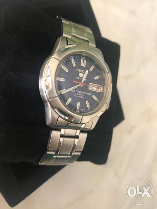 For Sale SEIKO ( vintage watch ) 7