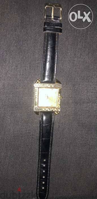 accesories for women, ساعة hand watch, black and gold color 1