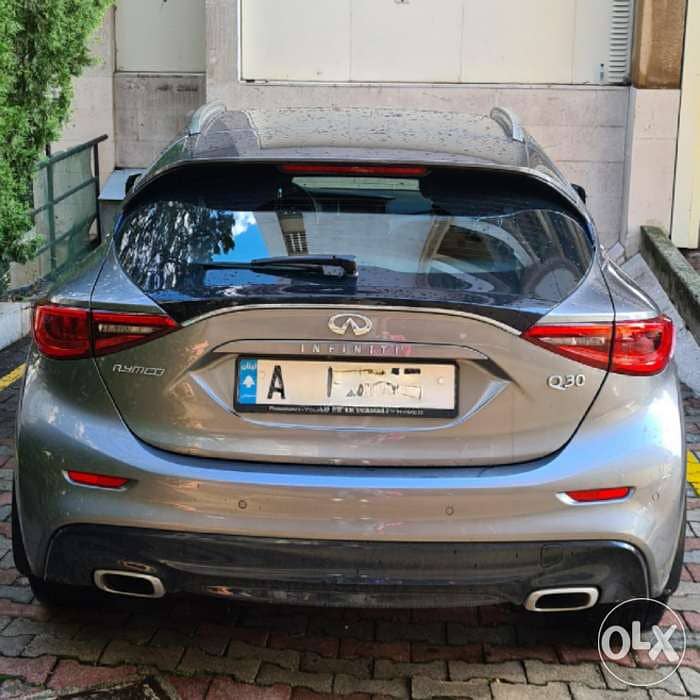 Infinity Q30 2.0T Premium package MY2018 Rymco, like new, low mileage 4