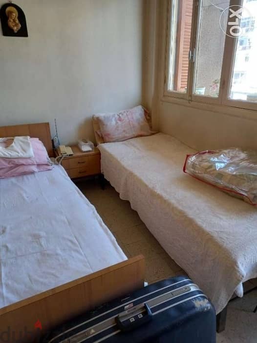 Two (2) Bedrooms for sale / exchange 4