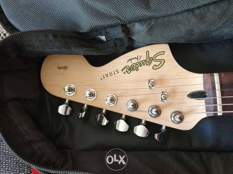 Squier Stratocaster by Fender 4