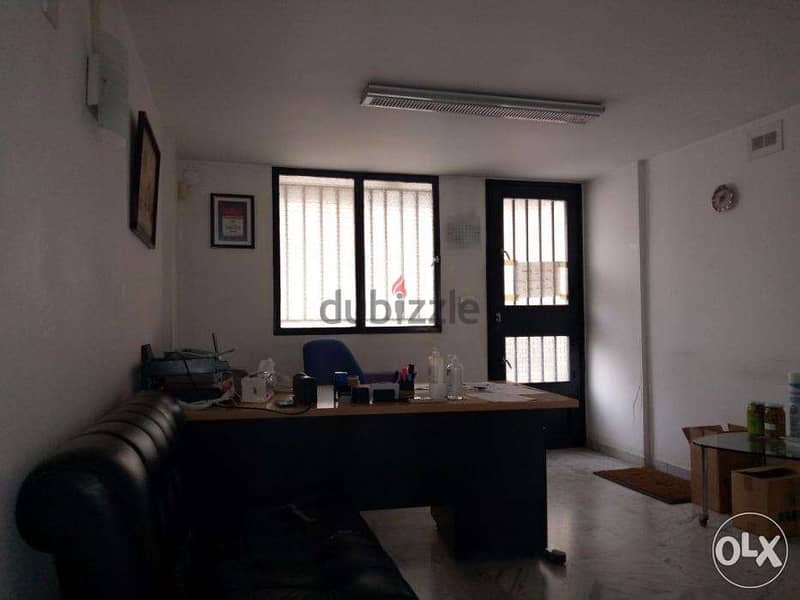 310 Sqm Offices with shop for sale in Dekweneh 3