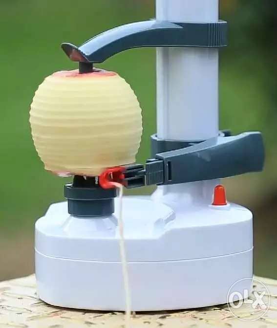 Automatic fruit and potatoe peeler 2