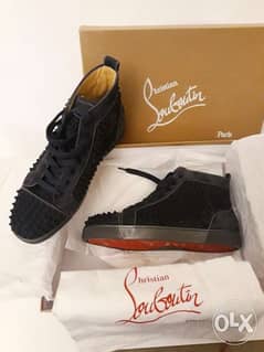 Authentic Christian Louboutin high top sneakers. 43 size. 0