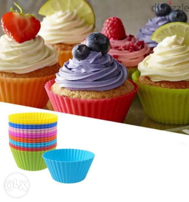 Colorful Silicone oven safe cupcakes molds 1