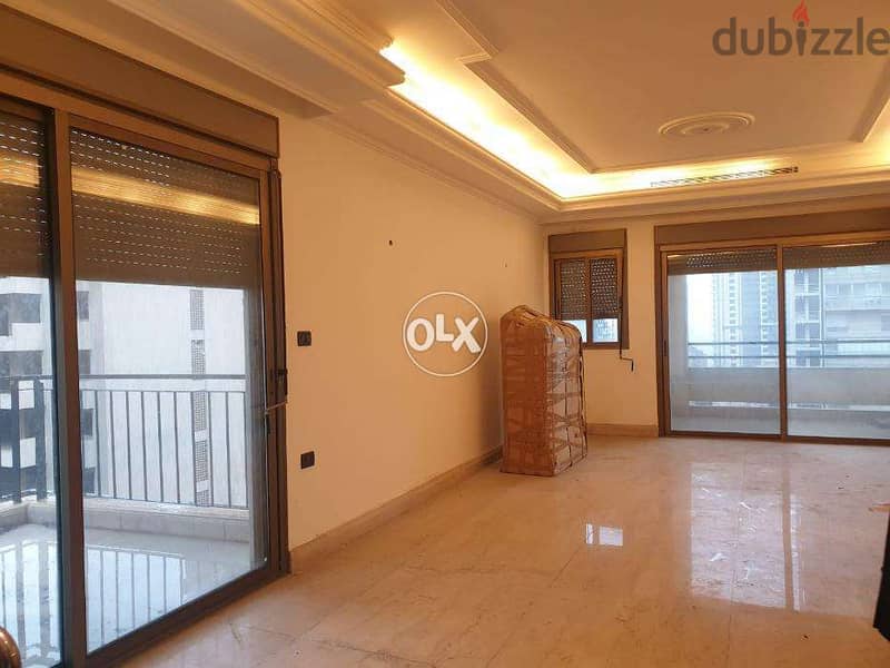L08909-Spacious Apartment for sale in Clemenceau 6