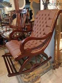 من اجمل كرسي هزاز رائعة جدا جلد كابيتون مميزة خشب زين سعر تصفية