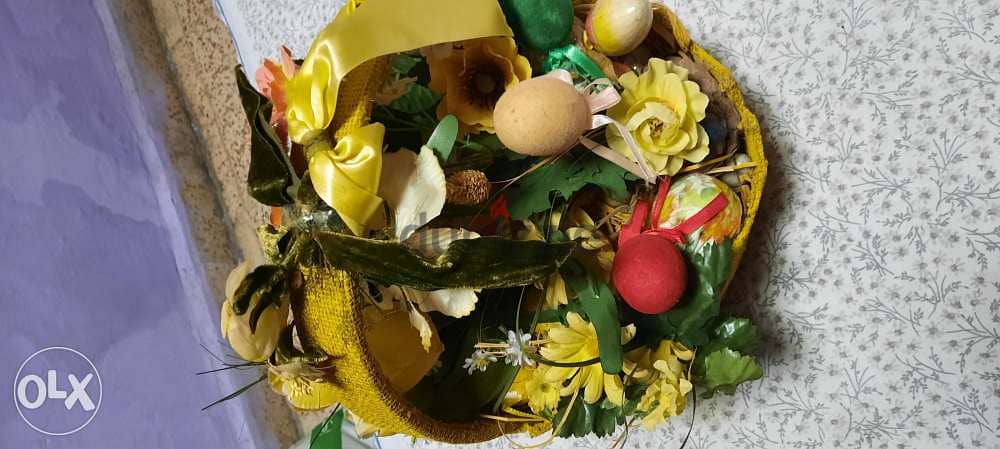 Beautiful decorated Easter basket 1